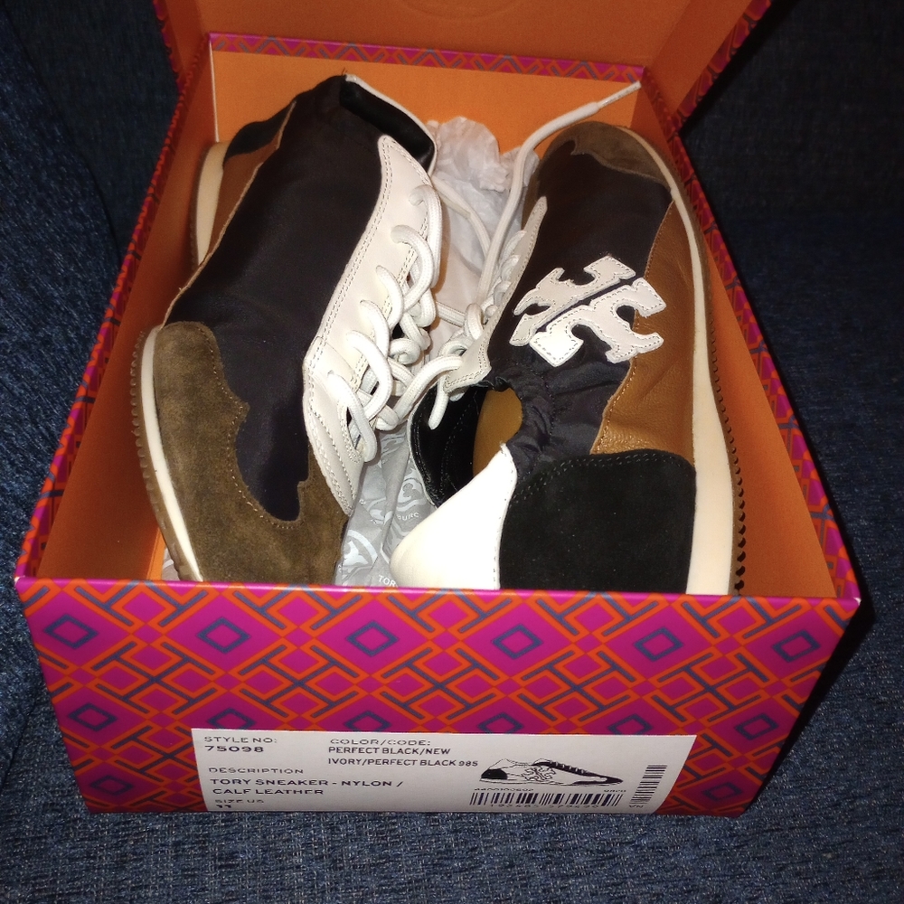 Tory Burch tennis shoes size 11